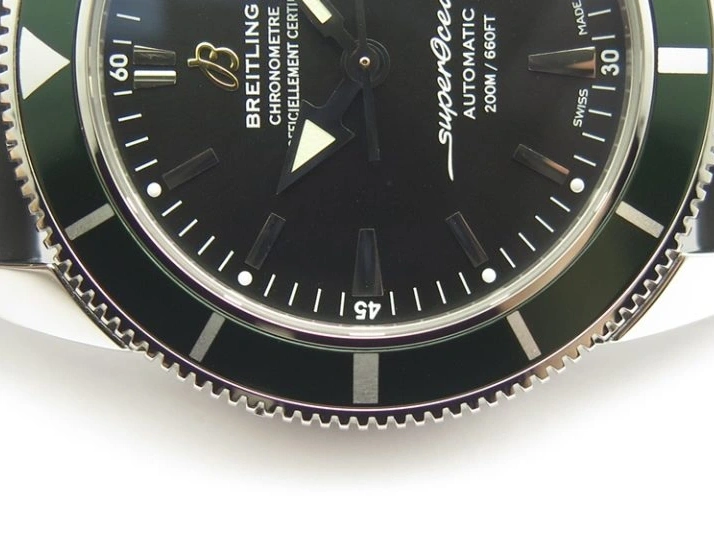 0516 Efficient Speedmaster JHF SS Snoopy Award 45th Anniversary White dial On SS Bracelet 8239
